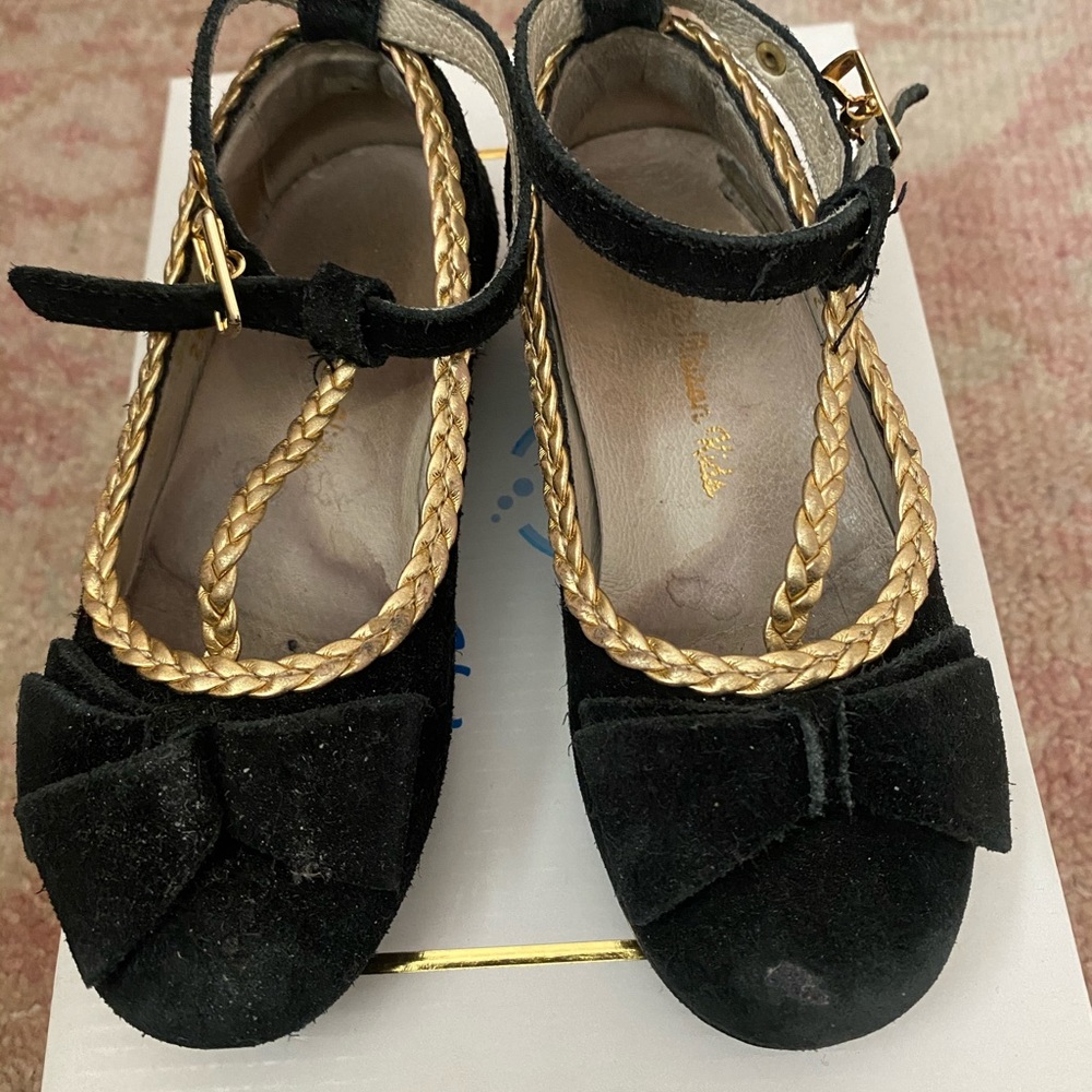 Petite Maison Kids suede black girls shoes sz 26.